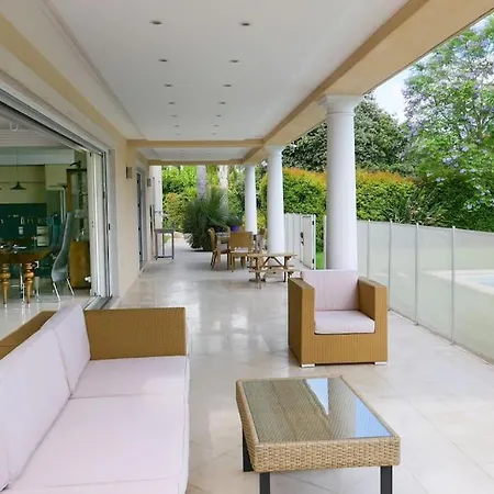 Stunning Private With Pool In *